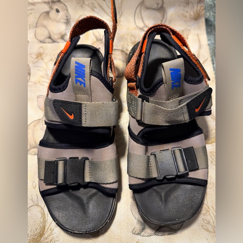 Nike Sandals - Black and Orange